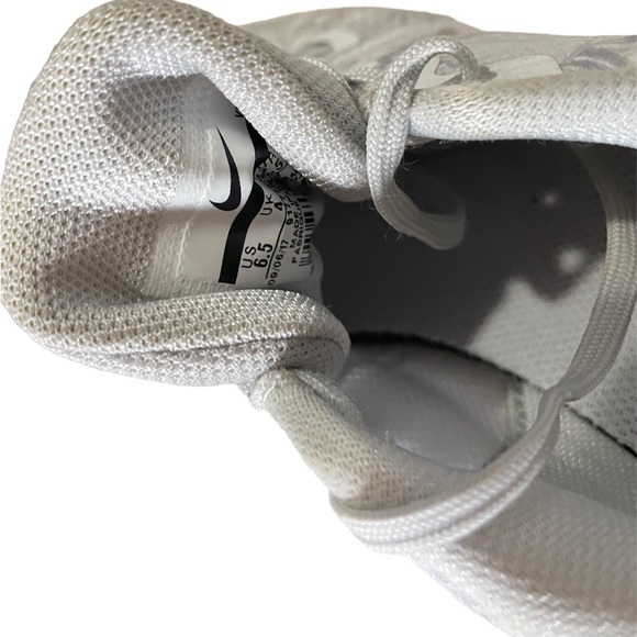 NIKE - Women’s Runners - Picture 5 of 5